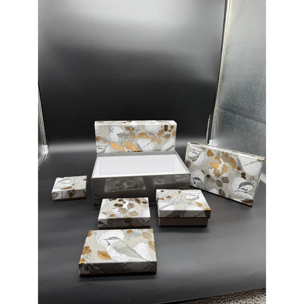 The Fruit Company Chickadee Pear Nesting Gift Boxes Set of 6‎ Gold Foil Holiday
